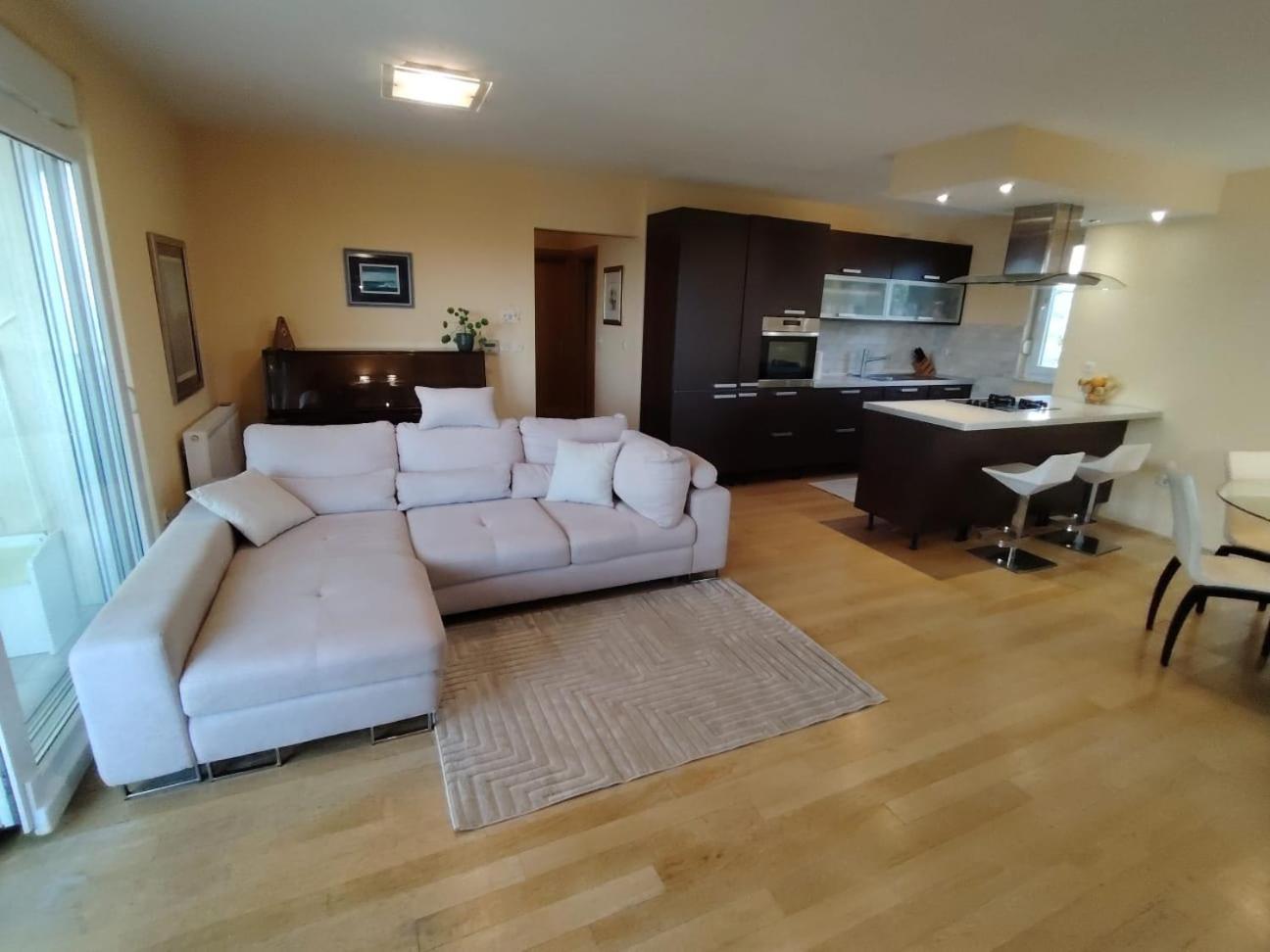Luxury Beach Apartment Biograd Na Moru Exterior photo