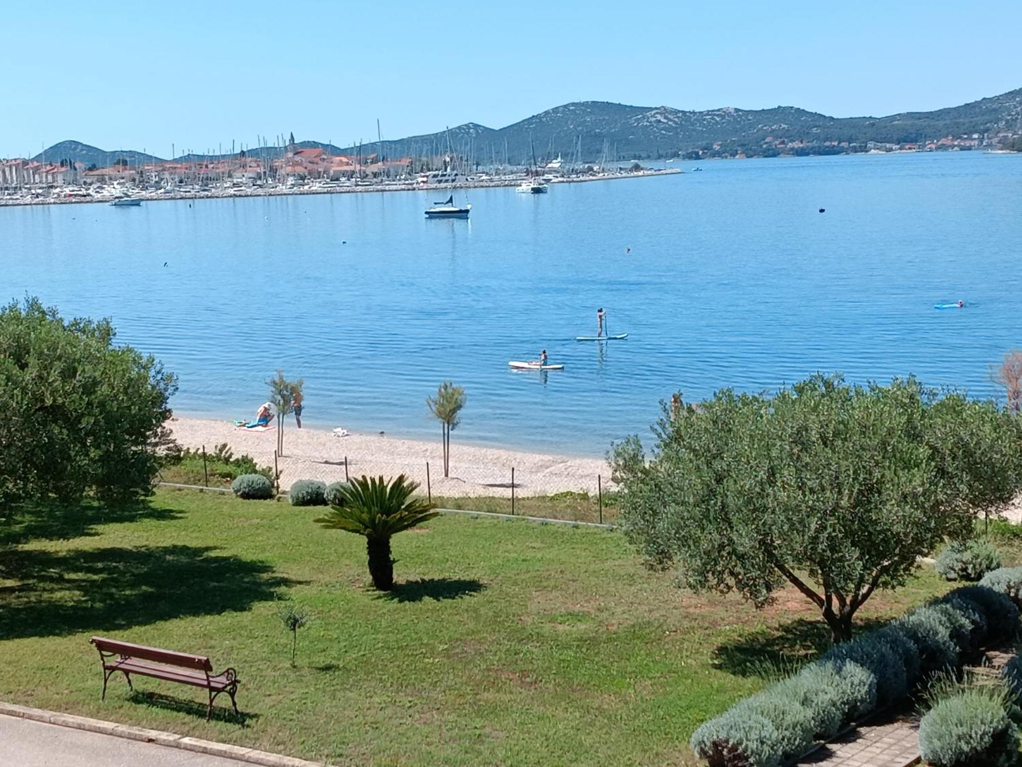 Luxury Beach Apartment Biograd Na Moru Exterior photo